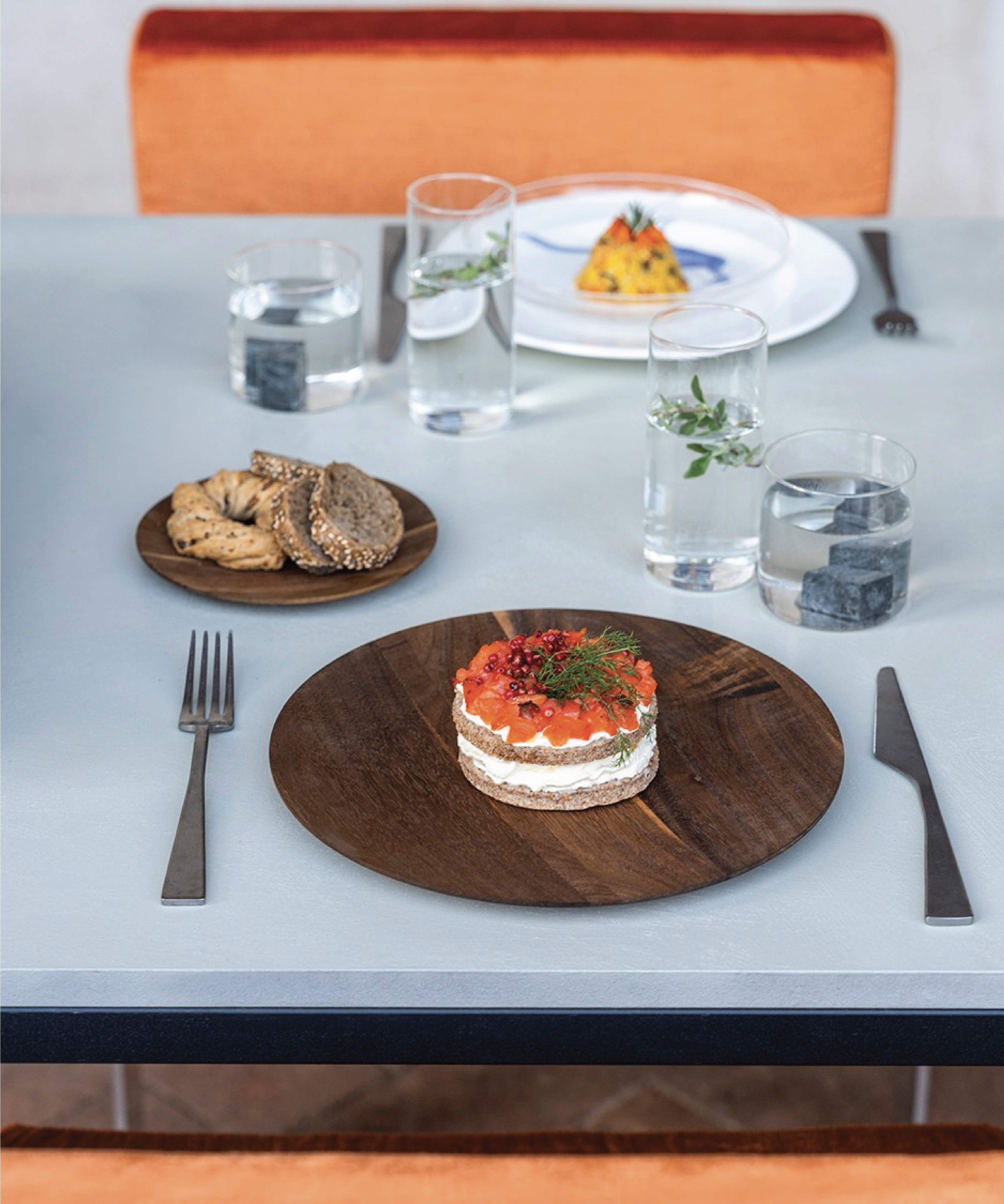 KnIndustrie Set 4 Piatti Pane Acacia Materials